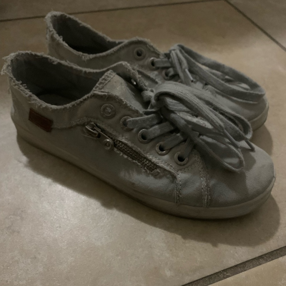 Blowfish shoes